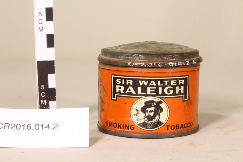 sir walter raleigh tobacco tin Sir Walter Raleigh tobacco tin; Brown & Williamson Tobacco Corp;  CR2016.014.2
