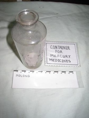 Container for Mercury medicines
; SH68-670