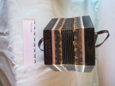 Concertina, 870
; SH1968-885