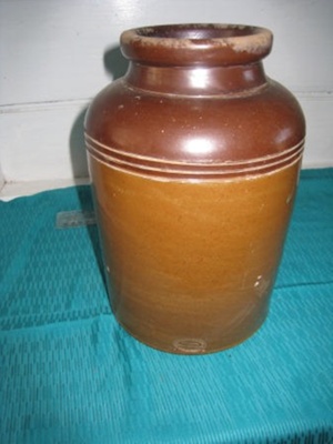 Stone Jar; SH68-71