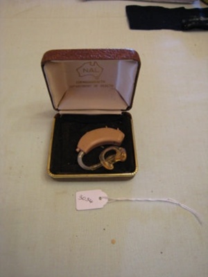 Hearing aid - over ear style
; SH1968-3034