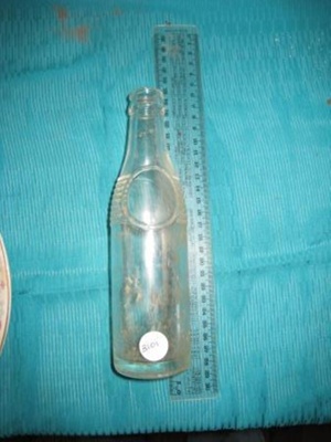 Bottle - clear glass Mayfields Cordials
; SH1968-3101