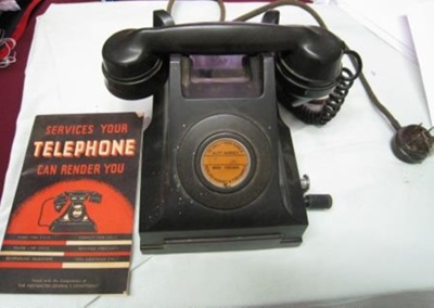  Early Table model telephone from Nyrang. 
; SH1968-198