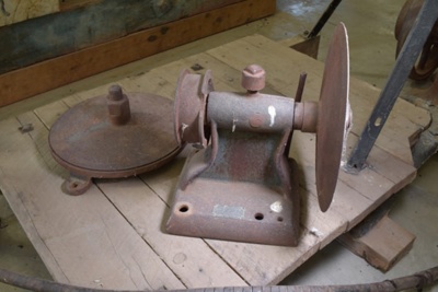 Grinder; Cooper; RT2022/021(b)