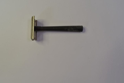 Safety razor; CH22/171