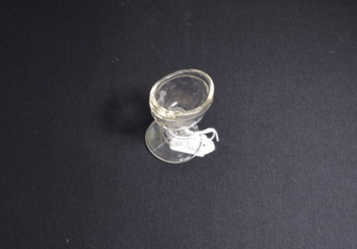 Glass eye wash  cup; CH22/003