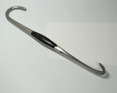 Double Ended Obstetric Blunt Hook and Crochet with Ebony Handle; Frazer, Glasgow; 1840s; 1990.110
