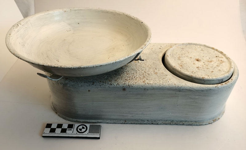 Scales Harper Household Harper RA2020 010 On NZ Museums