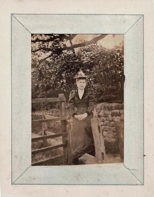 Photo Album, Kendall 1895; 1895; K2001/37/c