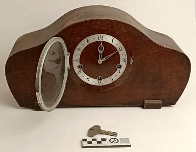 Clock, Smiths Enfield Mantel; RA2019.318
