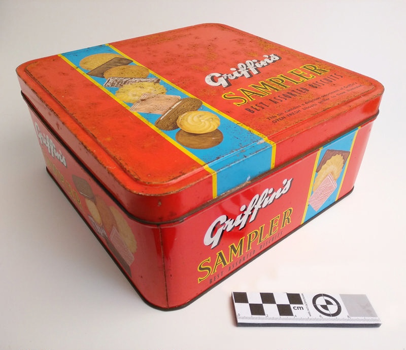 Tin, biscuit; Griffins & Sons Ltd; RA2018.080 on NZ Museums