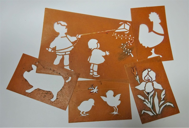 Child paper stencil; LDMRD 0792.40 eHive