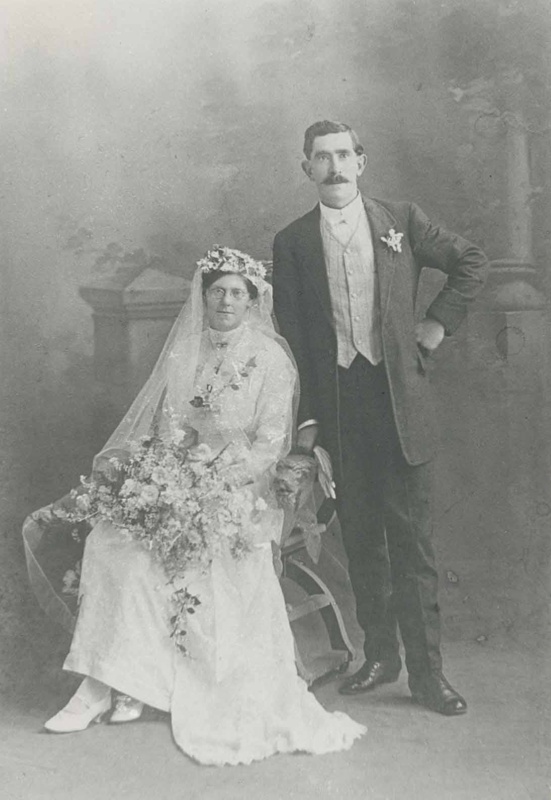 Photo Wedding Of Ted Partridge And Annie Bedington 1915 1915