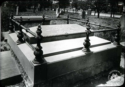 James & Mary Graham and William & Rebecca Rucker : Old Melbourne Cemetery, c. 1920; Miller, Everard Studley, 1886-1956.; GS-TM-25