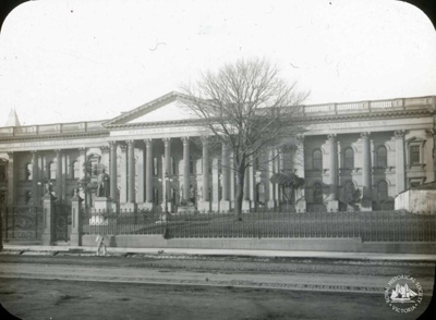 Melbourne Public Library, Swanston Street, Melbourne, showing fence and gates, c. 1890; Cooper & Co (firm); GS-BCS-65