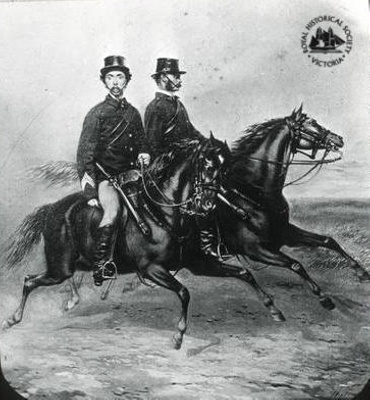 Victorian Gold Escort (two horsemen) - GS-EM-25