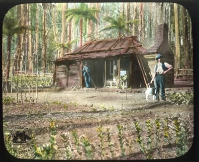 Settler's bark hut, Gippsland, c. 1875 ; c. 1875; GS-EV-19 