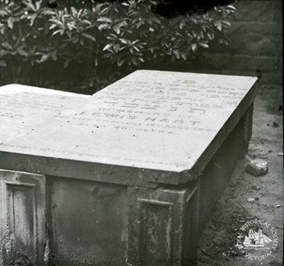 Lewis Hart : Old Melbourne Cemetery, Jewish section, c. 1920; Miller, Everard Studley, 1886-1956.; GS-TM-26