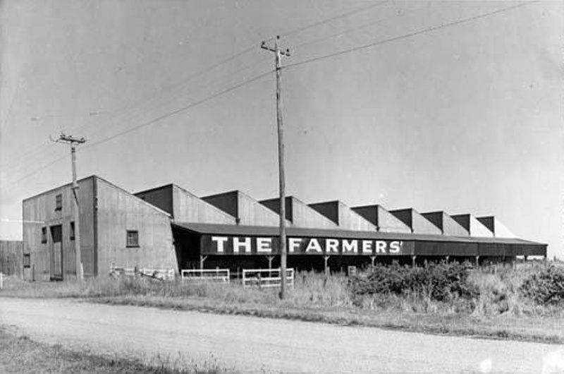 NZ Farmers Coop, Lake Road grain store Irwell, 1949; EHS1718 eHive