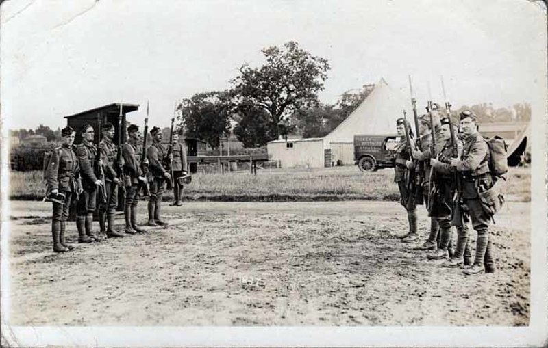 Photograph of soldiers from a Scottish regiment, perhaps on Wanstead
