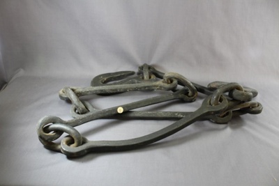 Bullock chain; 163 