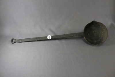 Miner's ladle; 100 