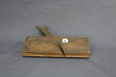 Moulding plane; 20 