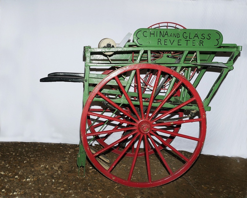 Knife Grinder's Barrow; C1990.1007 eHive