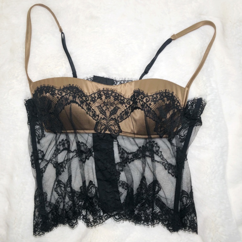 Night wear lingerie/corset; La Perla; Autumn Winter Collection 2017; 8