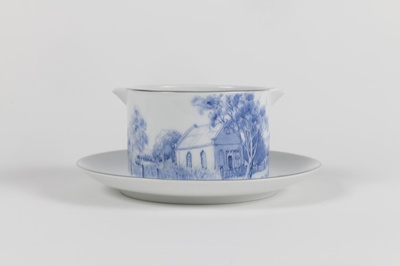 Bowl, small with attached saucer, for gravy, white, illustration, blue, church, Castlereagh ; Thomas of Germany; 10.3.1982; 200.94