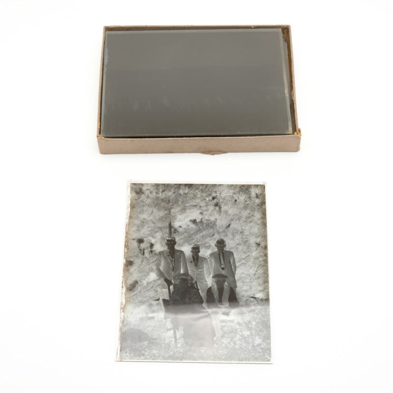 photographic-plates-16-glass-plates-unknown-rx-2018-114-ehive