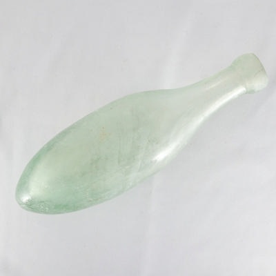 Glass, torpedo bottle; unknown maker; 1840-1870; RX.1975.18