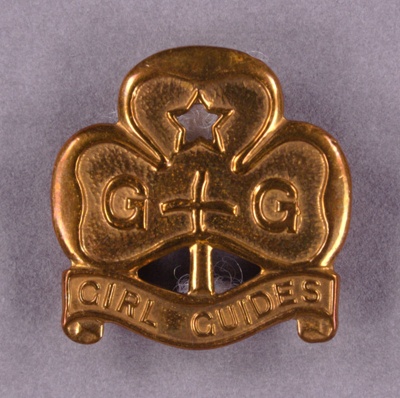 Guides Promise Badge; Girl Guides Association; c.1970s-80s; GWL-2013-50-49