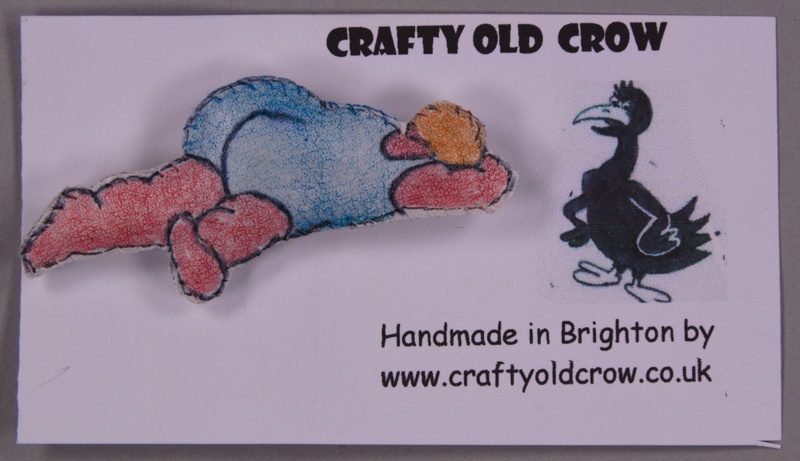 Badge: Crafty Old Crow; Crafty Old Crow; GWL-2013-39-2