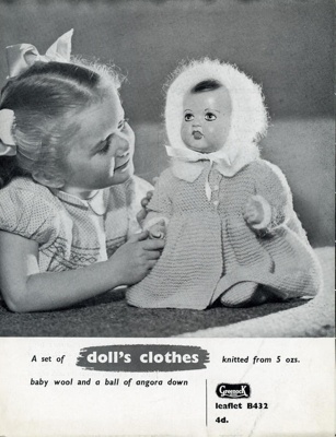 Knitting pattern: Doll's Clothes; Greenock Brand Leaflet B432; GWL-2016-95-104