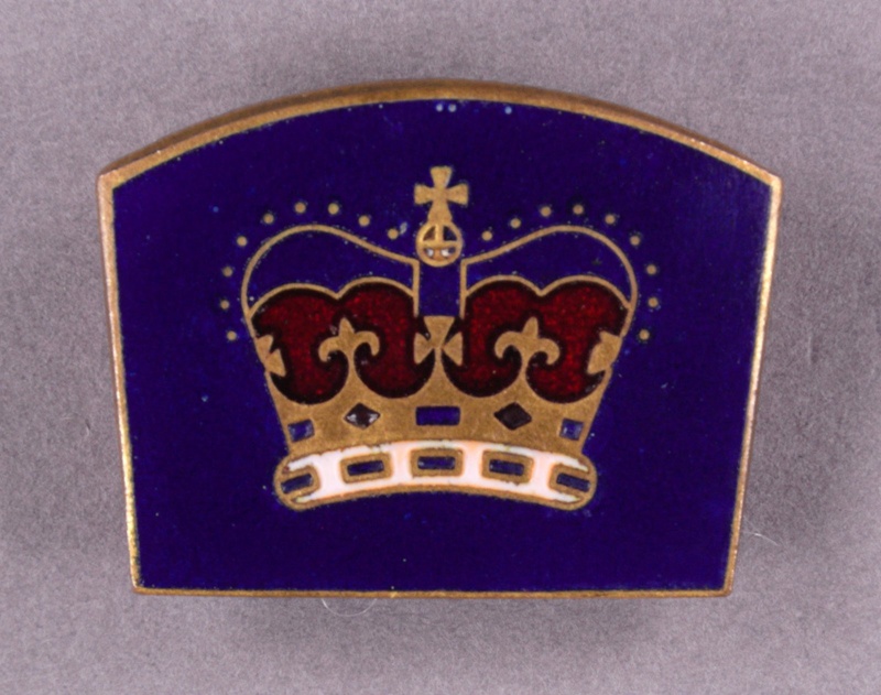 Badge: Crown motif; Butler; GWL-2013-50-18