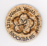GWL-2015-112-16: Badge: 12th World Youth Festival Mockba '85 GWL-2015-112-16: Badge: 12th World Youth Festival Mockba '85
