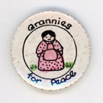 Badge: Grannies for Peace; GWL-2014-49-4