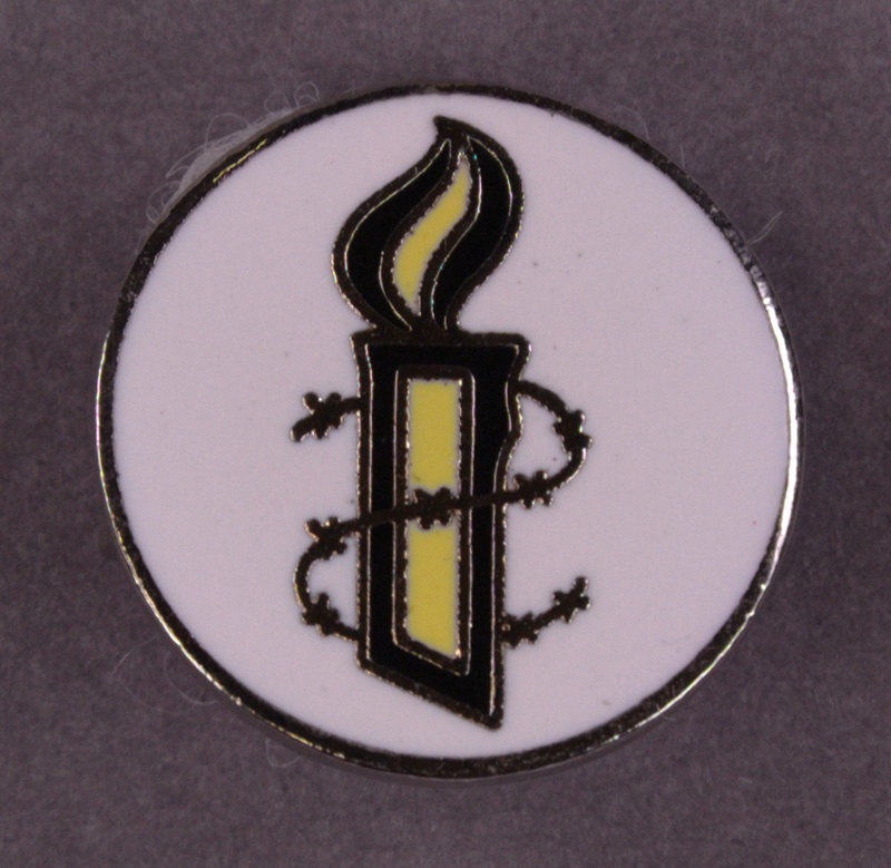 Badge: Amnesty International; Amnesty International; GWL-2013-50-78