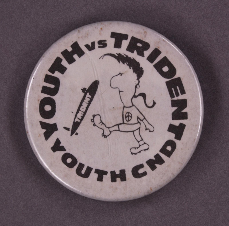 Badge: Youth vs Trident; Youth CND; c.1980s; GWL-2013-66-7