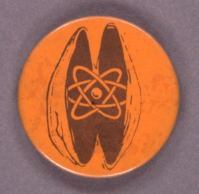 Badge: Atom inside shell; GWL-2015-111-63