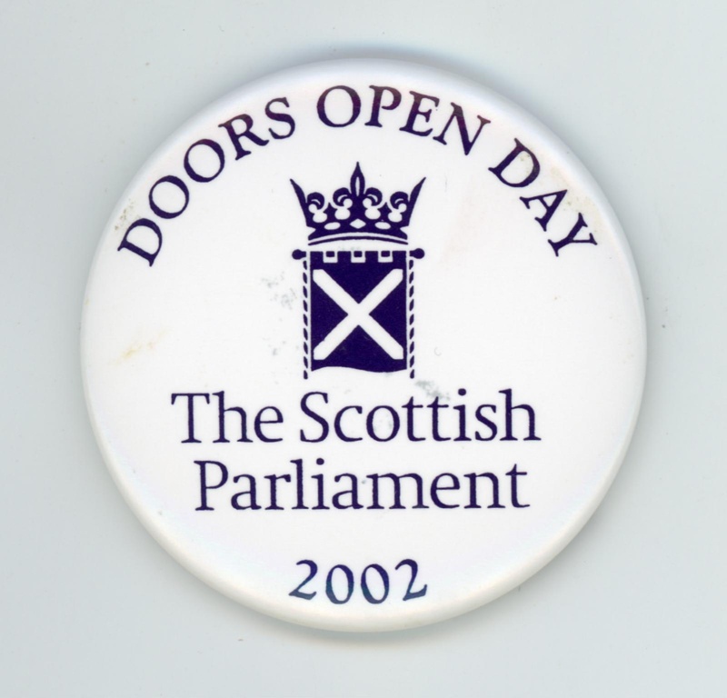GWL-2015-112-5: Badge: The Scottish Parliament; 2002