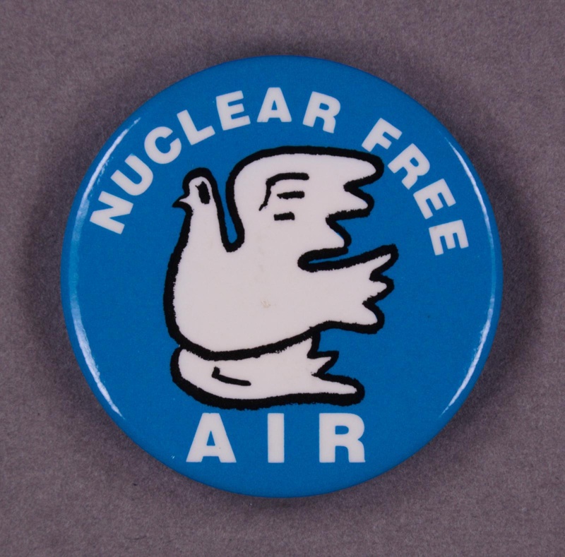 Badge: Nuclear Free Air; c.1980s; GWL-2013-66-5
