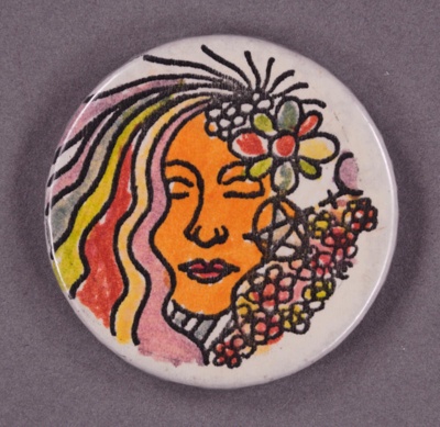 Badge: Face with flowers; GWL-2012-24-2