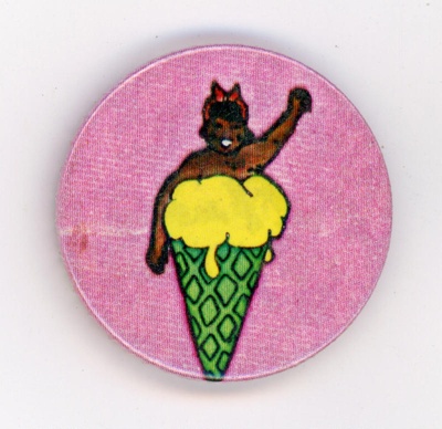 Badge: Baring the Weight; Spare Tyre Theatre Co; c.1979; GWL-2022-80-13