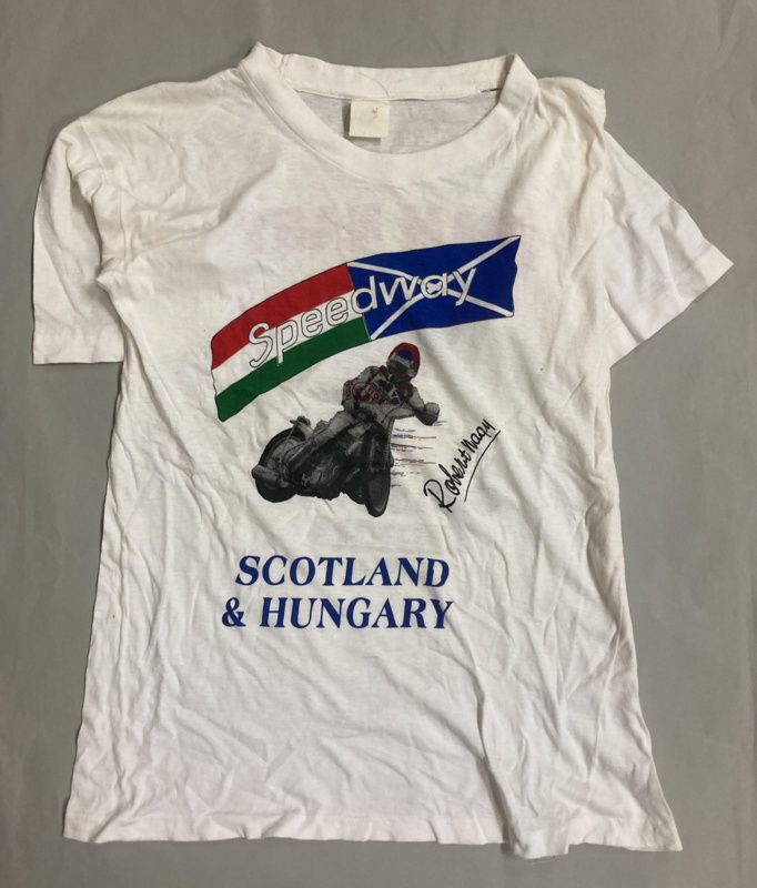 T-shirt front:; GWL-2018-12-3