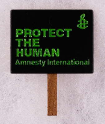 Badge: Protect the Human; Amnesty International; GWL-2014-44-2