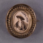 Brooch: WSPU 1913; GWL-2023-8. Photo credit: Becky Male