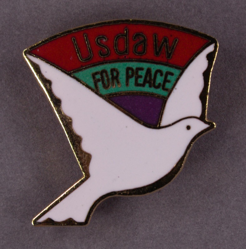 Badge: Usdaw for Peace; USDAW; GWL-2013-51-7