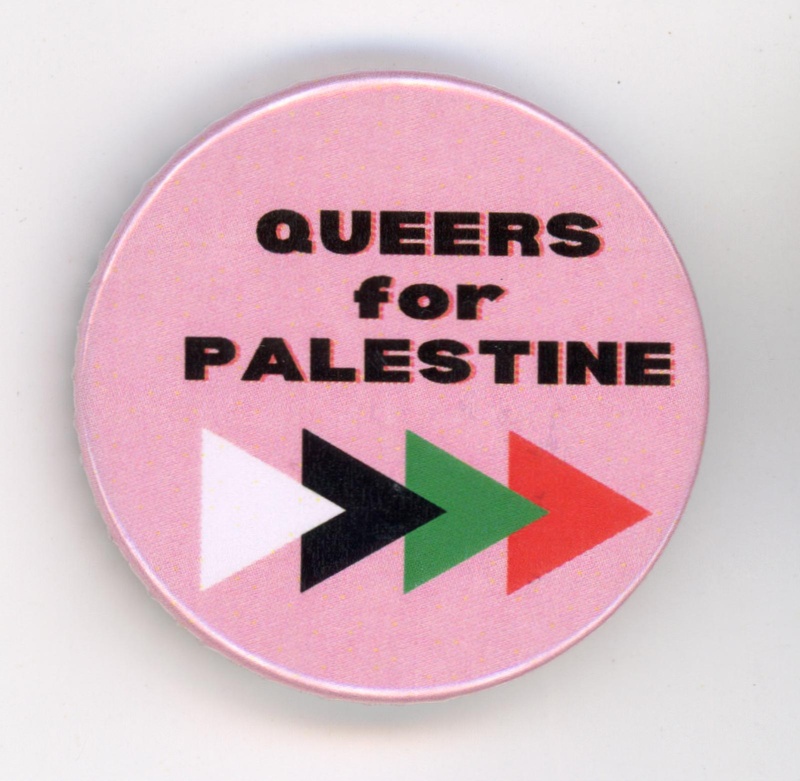 Badge: Queers for Palestine; 2023; GWL-2023-127-2